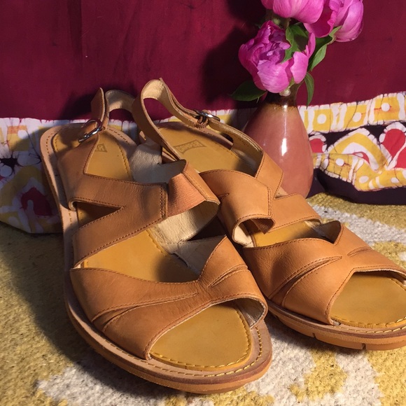 Camper Original Vintage Damas Wedge in Caramel, size 40/ 9.5 US womens - Picture 3 of 8